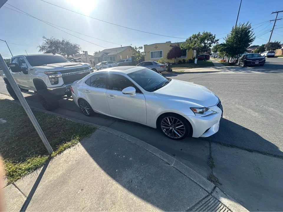 2015 Lexus IS 3rd Gen - Image 5 of 10