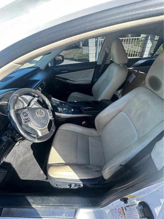 2015 Lexus IS 3rd Gen - Image 6 of 10
