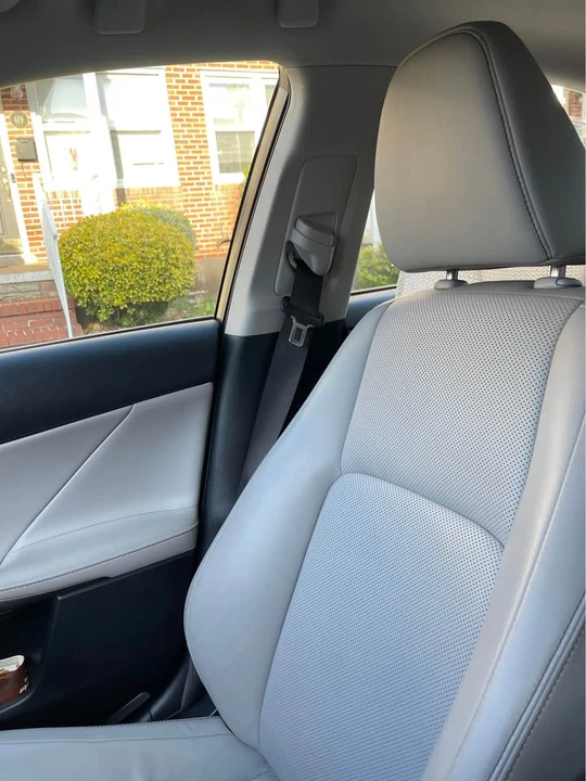 2015 Lexus IS 3rd Gen - Image 7 of 9