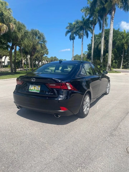 2015 Lexus IS 3rd Gen - Image 6 of 8