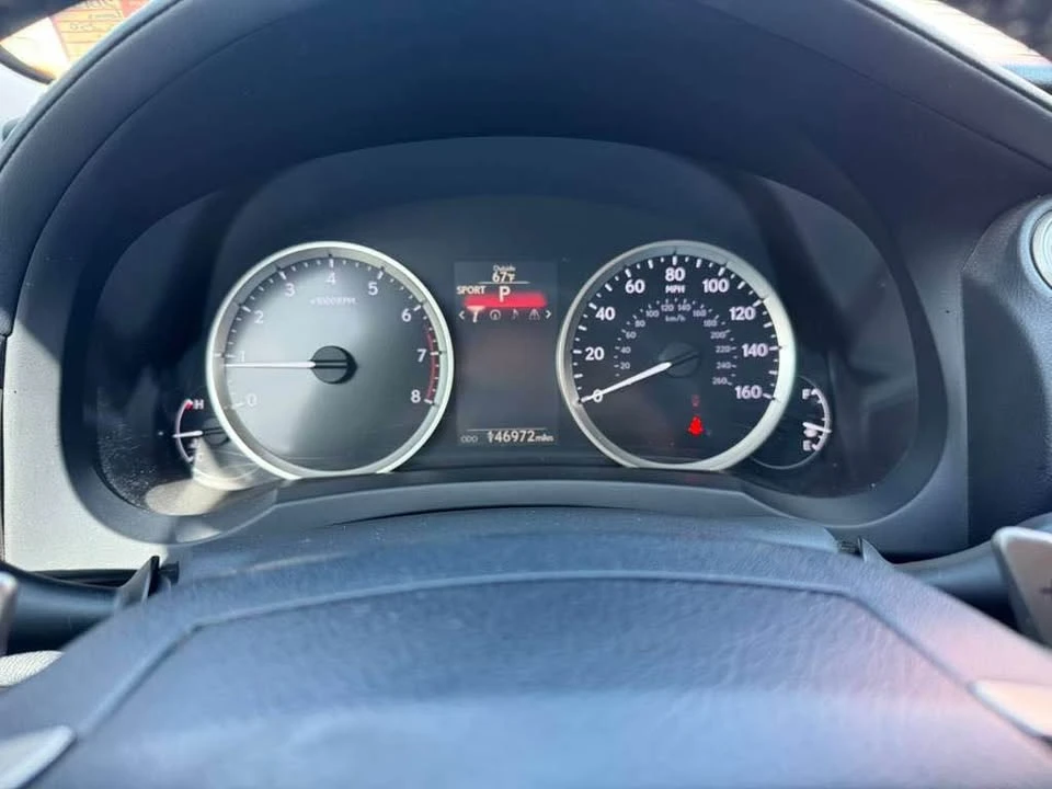 2015 Lexus IS 3rd Gen - Image 8 of 14