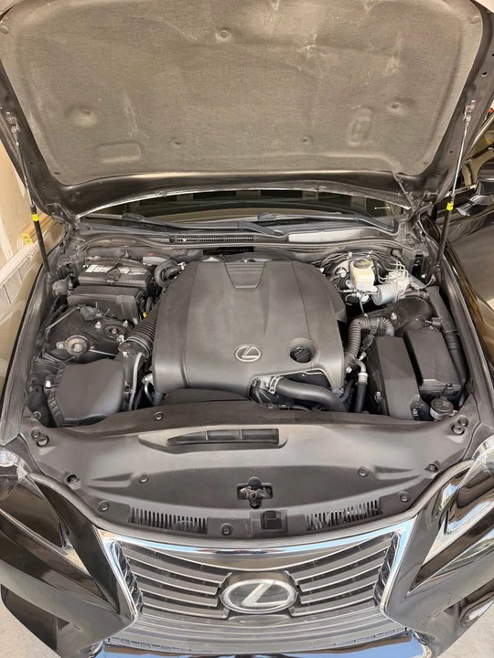 2015 Lexus IS 3rd Gen - Image 19 of 19
