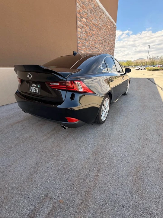 2015 Lexus IS 3rd Gen - Image 7 of 19