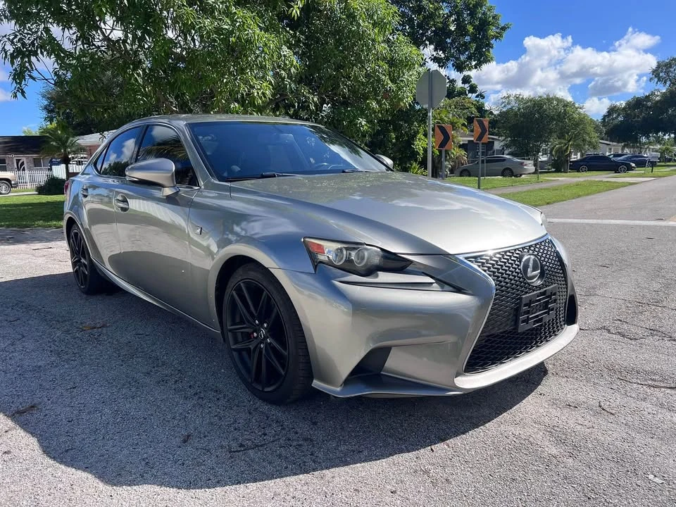 2015 Lexus IS 3rd Gen - Image 3 of 12