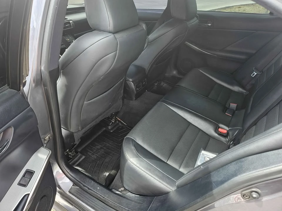 2015 Lexus IS 2nd Gen - Image 7 of 10