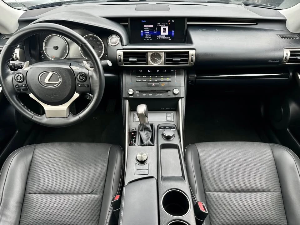 2015 Lexus IS 2nd Gen - Image 13 of 20