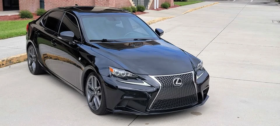 2015 Lexus IS 3rd Gen - Image 8 of 19
