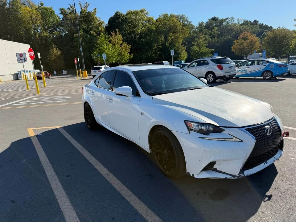 2015 Lexus IS 3rd Gen - Image 4 of 8