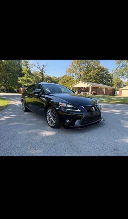 2015 Lexus IS 2nd Gen - Image 2 of 5