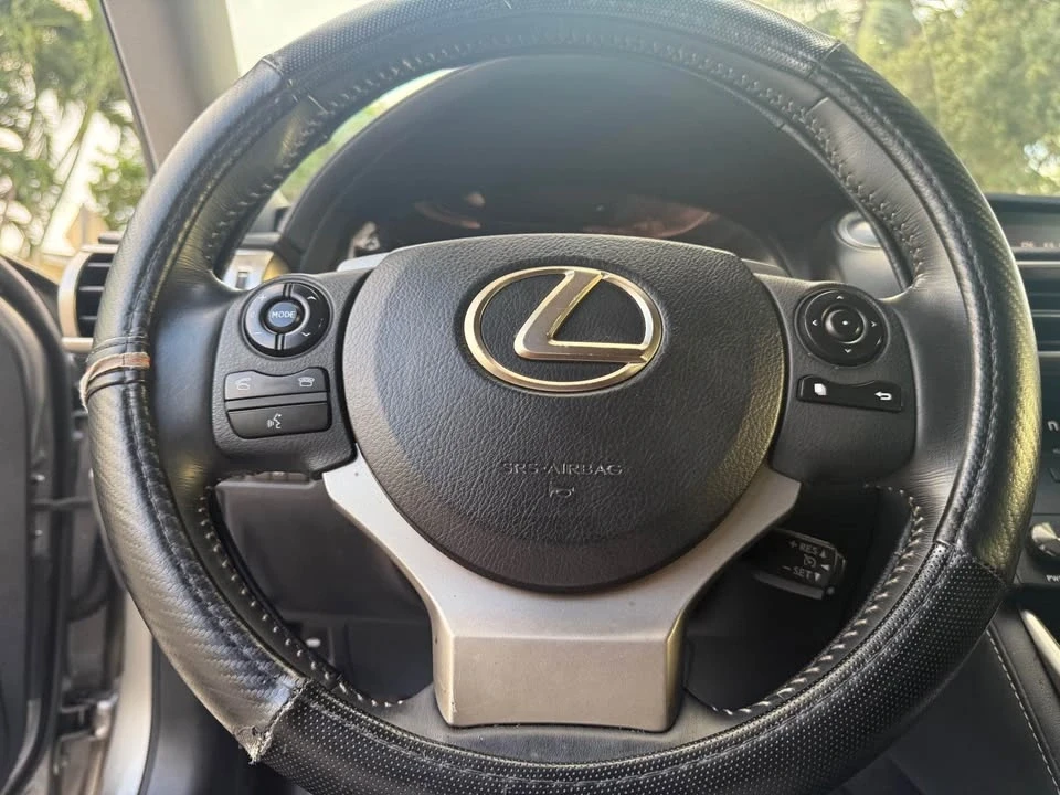 2015 Lexus IS 3rd Gen - Image 16 of 16