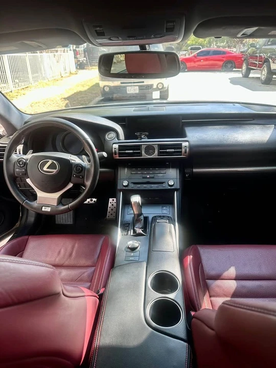 2015 Lexus IS 3rd Gen - Image 11 of 12