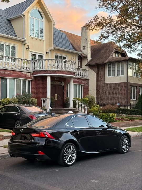 2015 Lexus IS 3rd Gen - Image 3 of 19