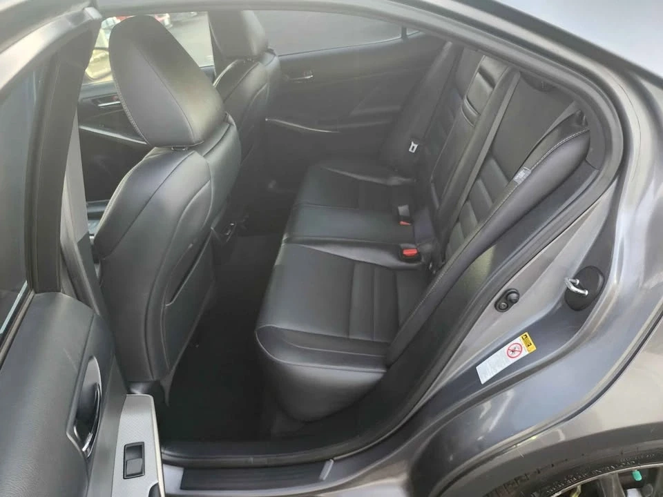 2015 Lexus IS 3rd Gen - Image 9 of 19