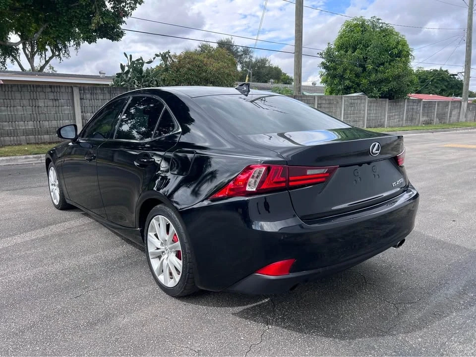 2015 Lexus IS 3rd Gen - Image 6 of 12