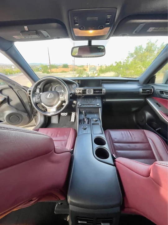 2015 Lexus IS 3rd Gen - Image 8 of 11