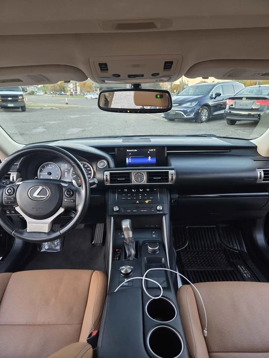 2015 Lexus IS 3rd Gen - Image 13 of 18