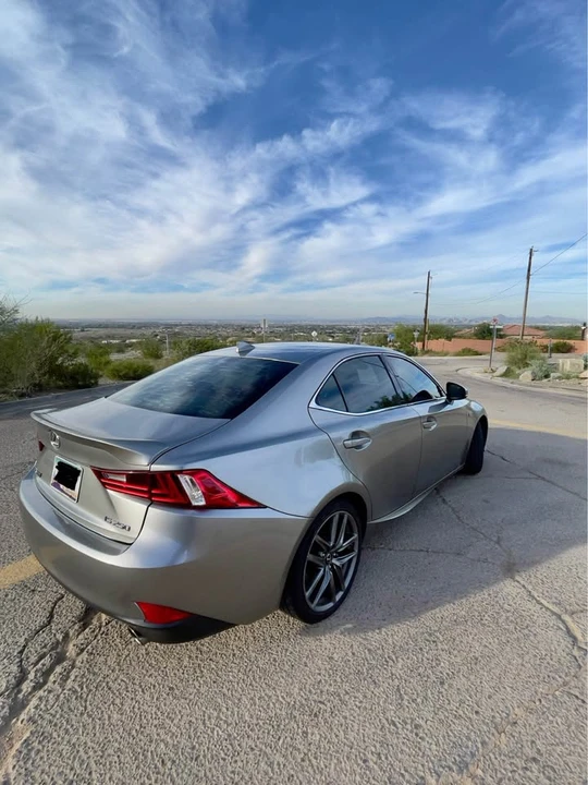 2015 Lexus IS 3rd Gen - Image 5 of 11