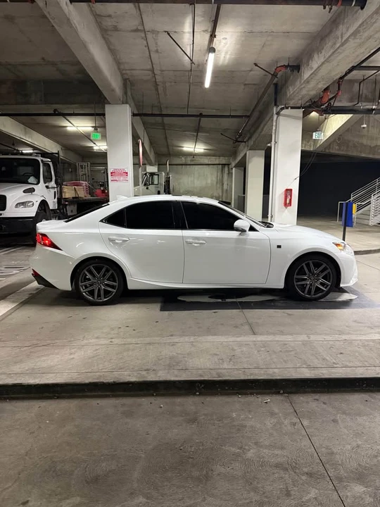 2015 Lexus IS 3rd Gen - Image 4 of 15