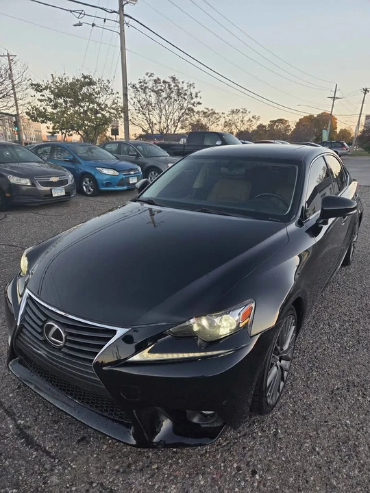 2015 Lexus IS 3rd Gen - Image 7 of 18