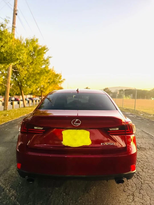 2015 Lexus IS 3rd Gen - Image 6 of 9