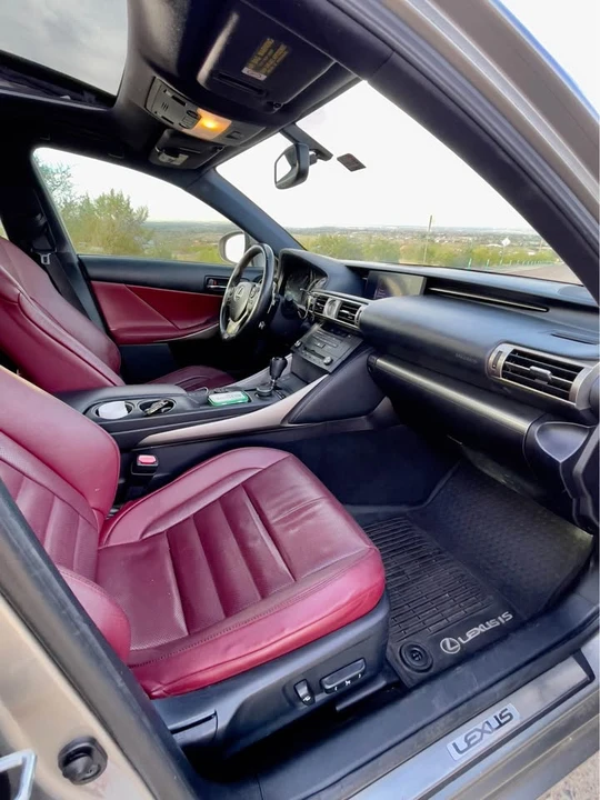 2015 Lexus IS 3rd Gen - Image 6 of 11
