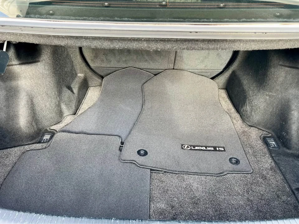 2015 Lexus IS 3rd Gen - Image 10 of 18