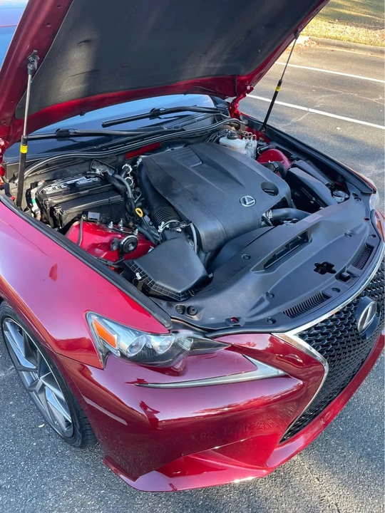 2015 Lexus IS 2nd Gen - Image 15 of 17