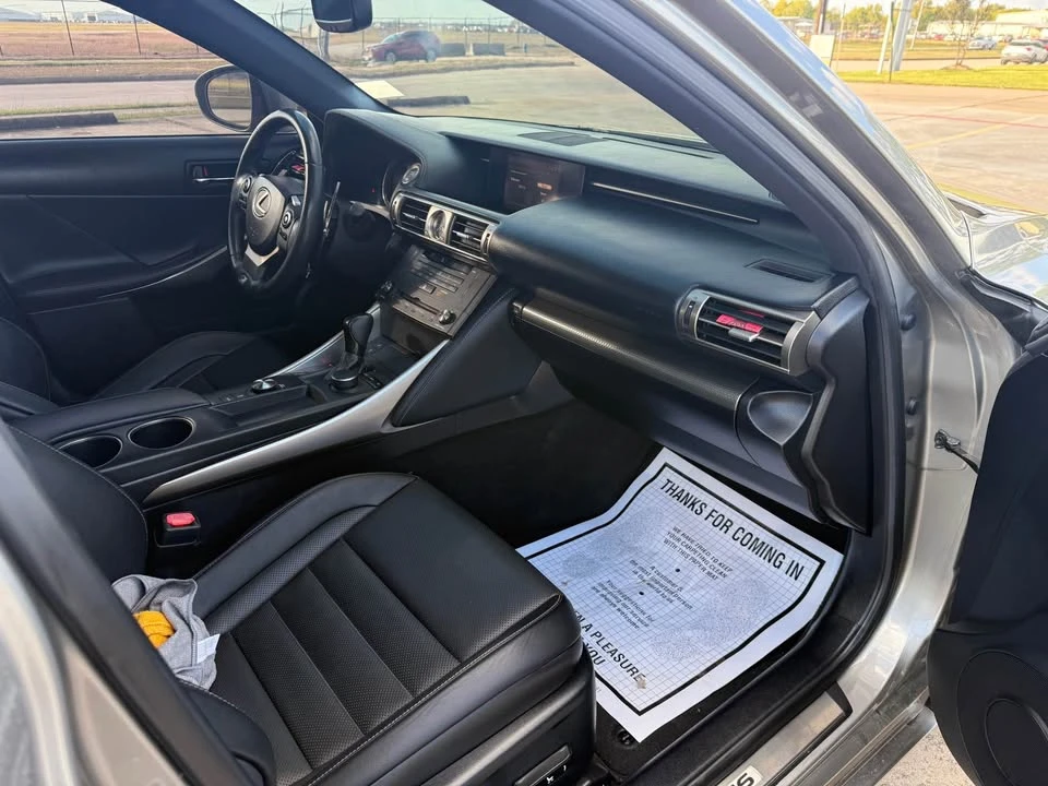 2015 Lexus IS 2nd Gen - Image 11 of 16