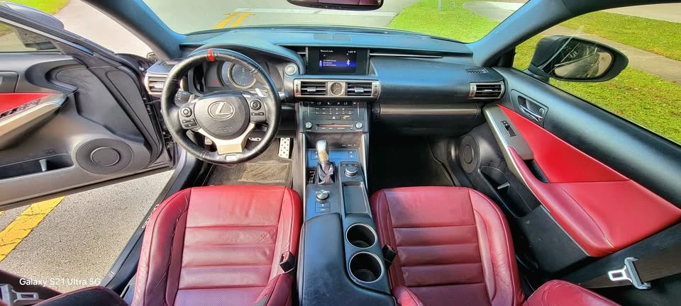 2015 Lexus IS 3rd Gen - Image 9 of 14