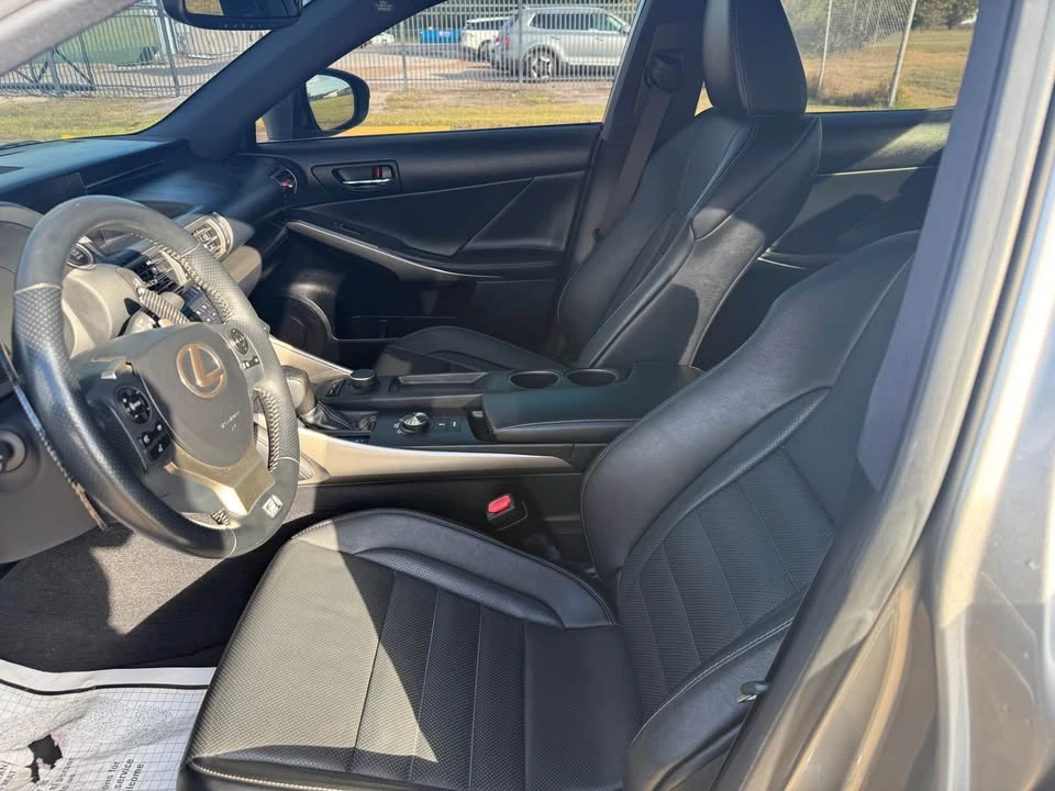 2015 Lexus IS 2nd Gen - Image 15 of 16