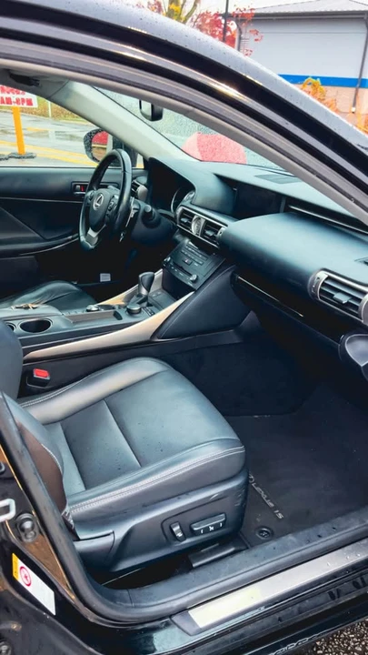 2015 Lexus IS 3rd Gen - Image 10 of 10