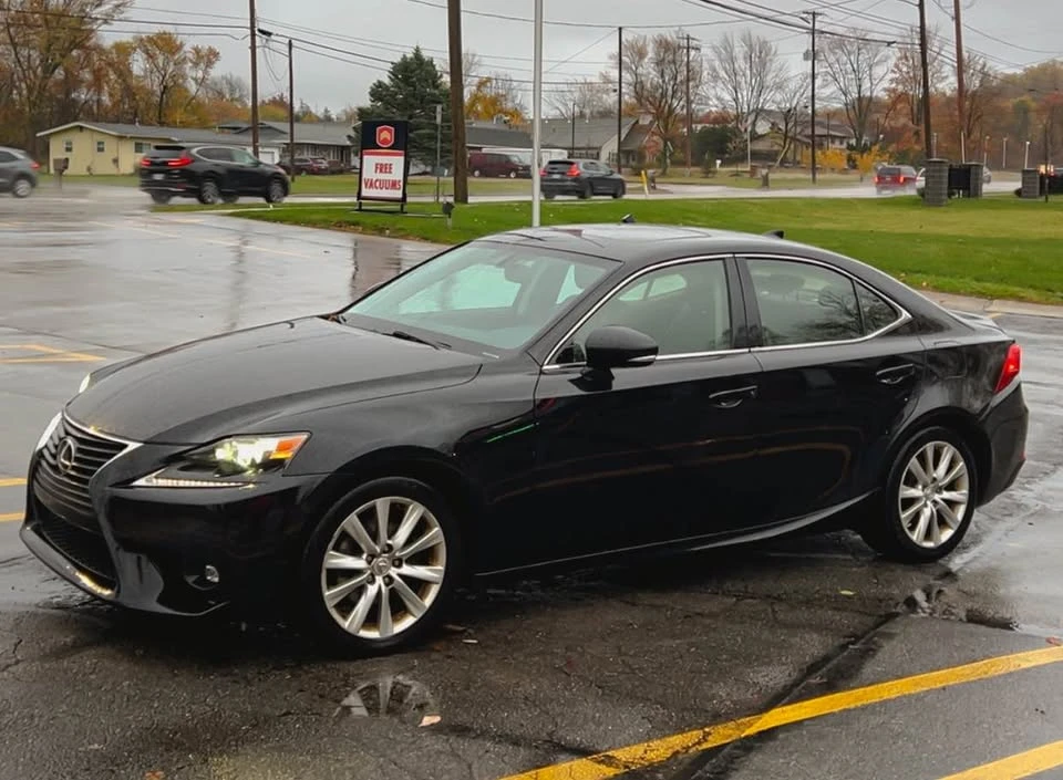2015 Lexus IS 3rd Gen - Image 3 of 10