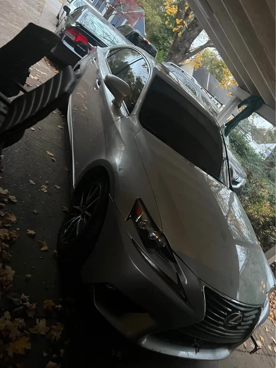 2015 Lexus IS 3rd Gen - Image 5 of 9