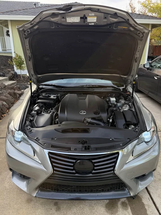 2015 Lexus IS 3rd Gen - Image 11 of 11