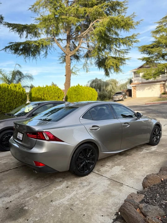 2015 Lexus IS 3rd Gen - Image 3 of 11