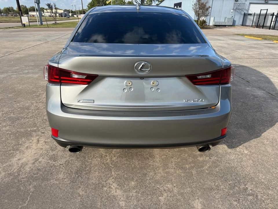 2015 Lexus IS 3rd Gen - Image 8 of 18