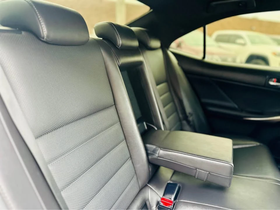 2015 Lexus IS 3rd Gen - Image 11 of 13
