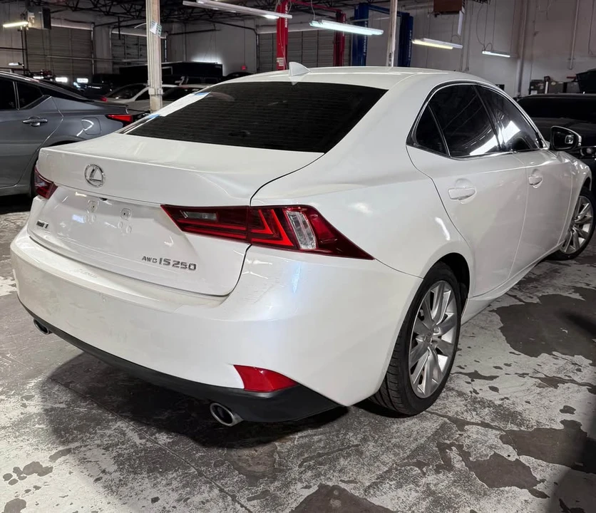 2015 Lexus IS 3rd Gen - Image 2 of 3