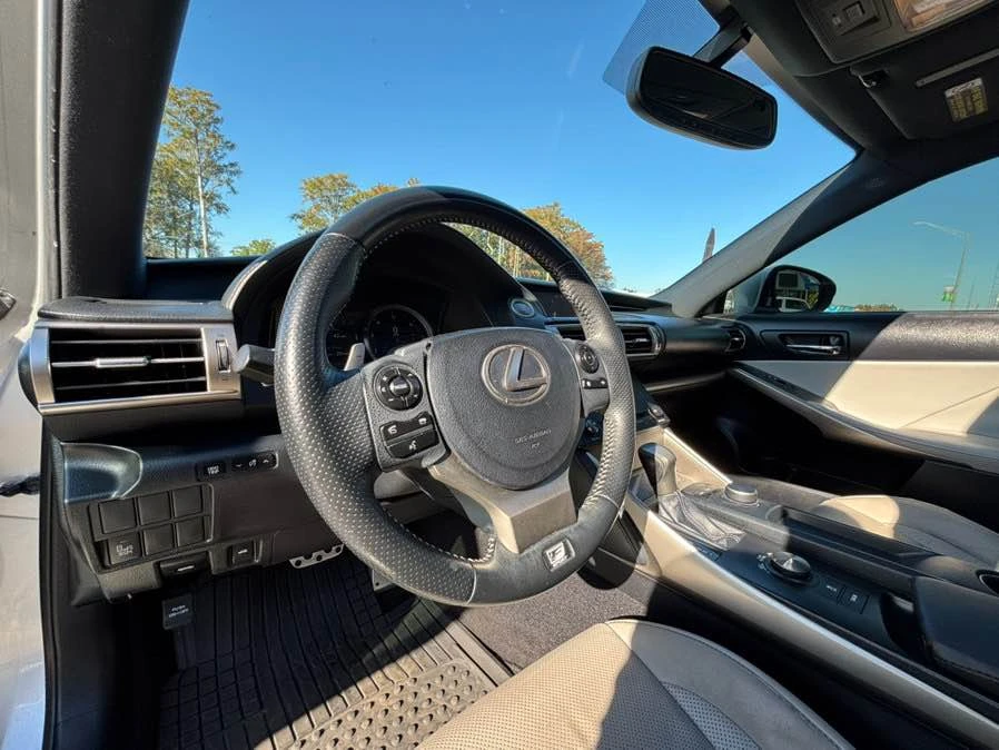 2015 Lexus IS 3rd Gen - Image 7 of 9