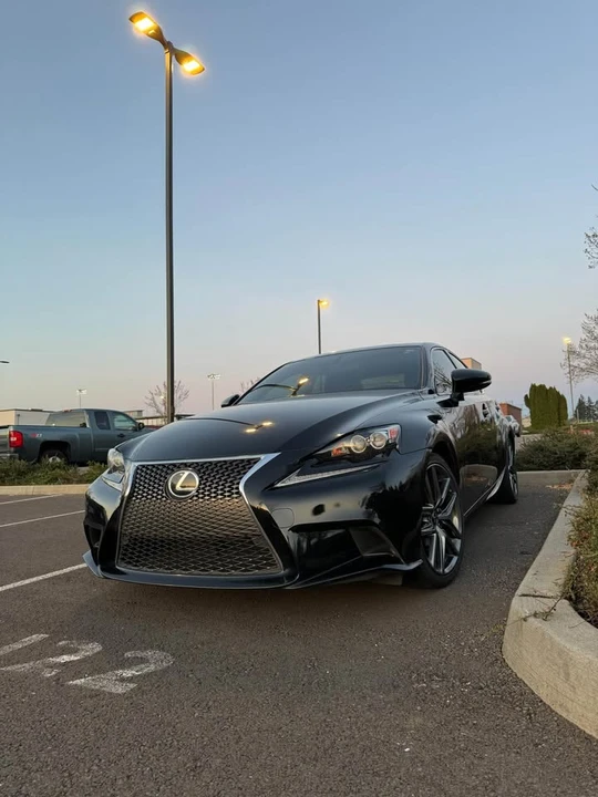 2015 Lexus IS 3rd Gen - Image 3 of 10