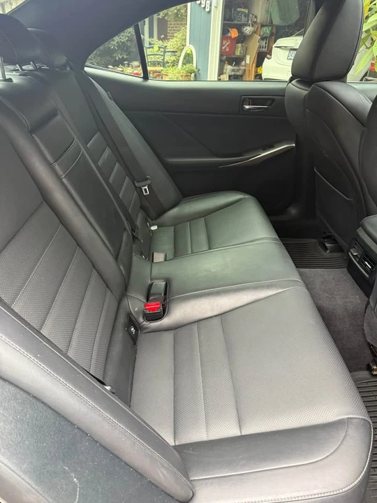 2015 Lexus IS 3rd Gen - Image 6 of 10