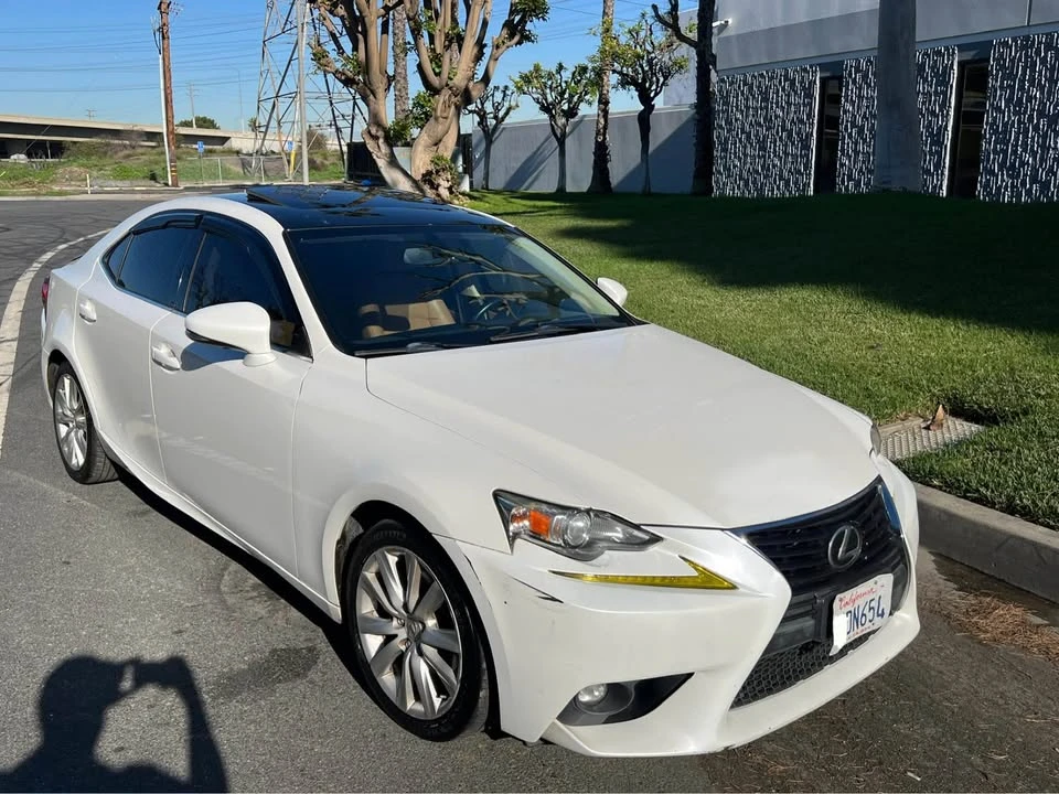 2015 Lexus IS 3rd Gen - Image 6 of 15