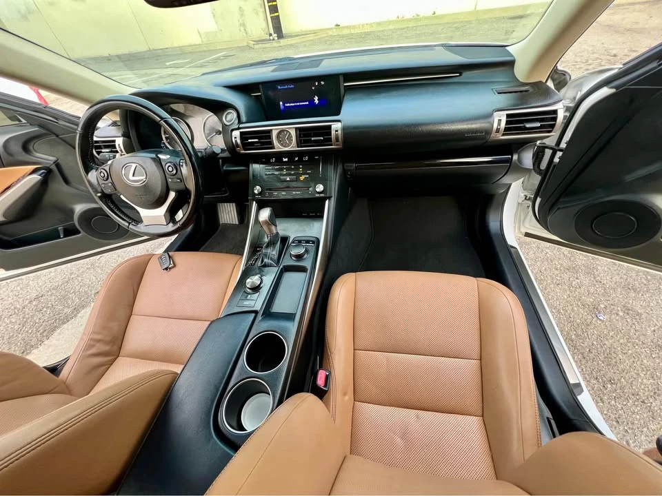 2015 Lexus IS 3rd Gen - Image 15 of 15