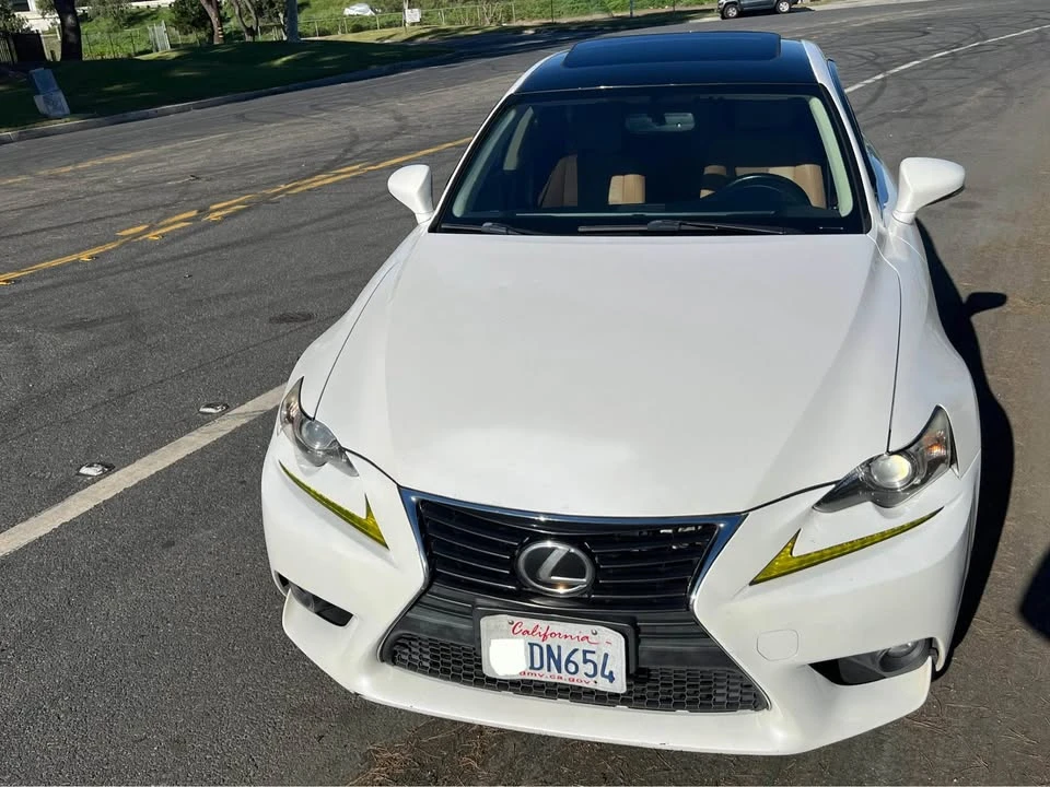 2015 Lexus IS 3rd Gen - Image 5 of 15