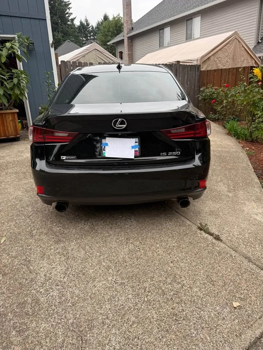 2015 Lexus IS 3rd Gen - Image 9 of 10