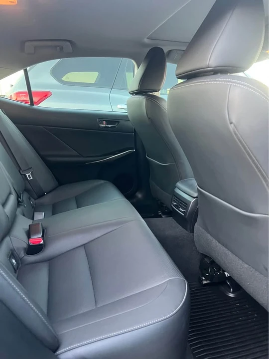 2015 Lexus IS 3rd Gen - Image 6 of 8