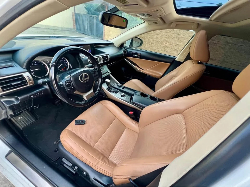2015 Lexus IS 3rd Gen - Image 10 of 15
