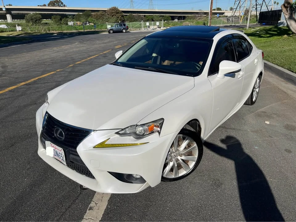 2015 Lexus IS 3rd Gen - Image 8 of 15