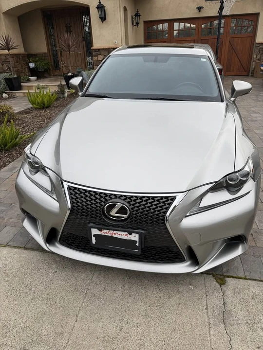 2015 Lexus IS 2nd Gen - Image 18 of 19