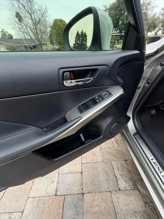 2015 Lexus IS 2nd Gen - Image 6 of 19